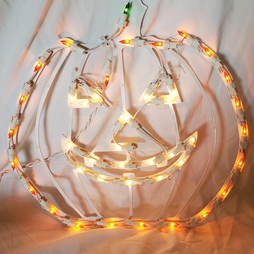 Lighted Halloween Pumpkin Window Wall Mounted Vintage 2001 Impact Plastics